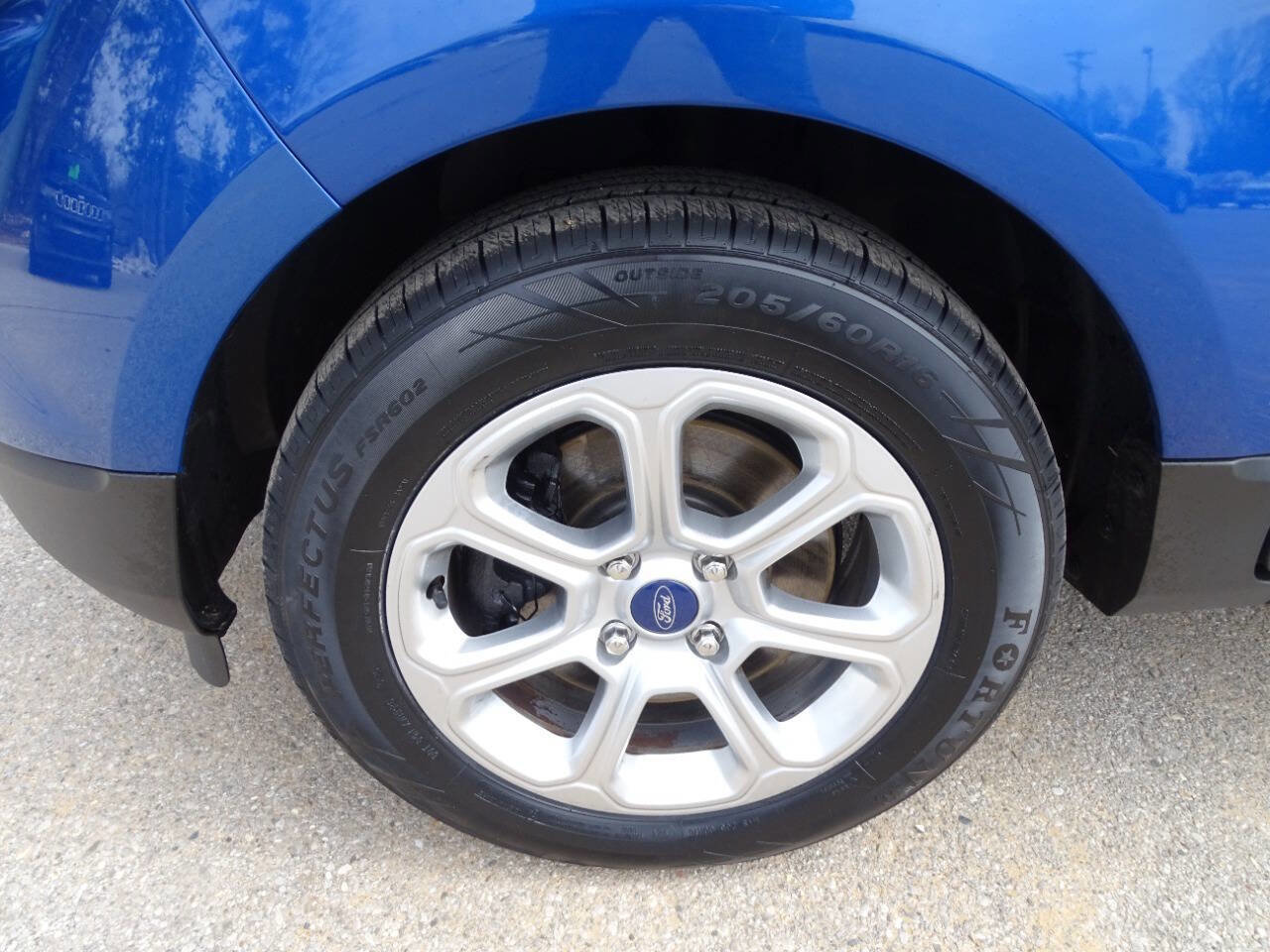 Used 2019 Ford EcoSport SE image 39