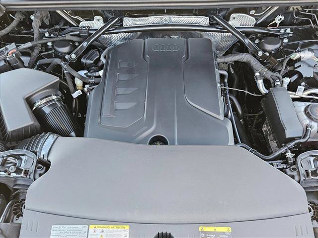 Certified 2025 Audi Q5 Premium w/ Convenience Package AWD/4WD image 23
