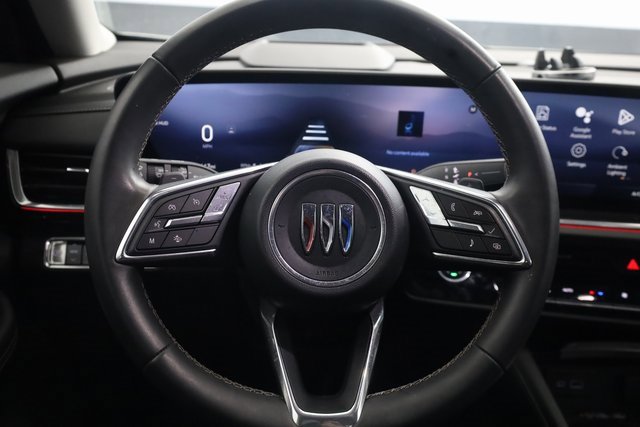 Used 2024 Buick Envision Preferred image 13