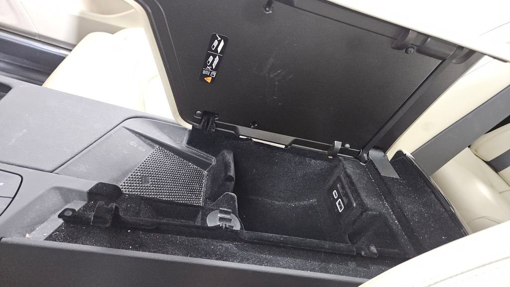 Used 2020 Cadillac CT6 Luxury image 27