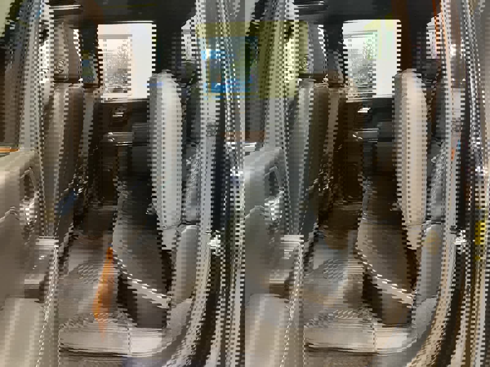 Used 2022 Chevrolet Silverado 2500 High Country image 31