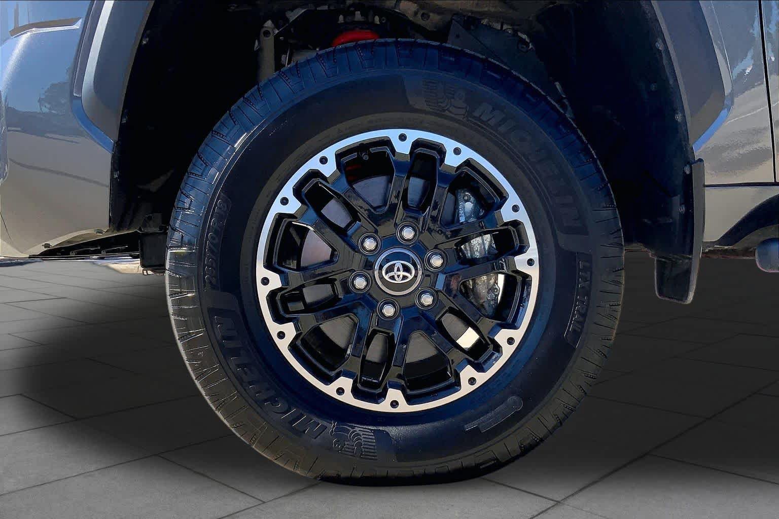 Used 2025 Toyota Tundra SR5 w/ TRD Off-Road Package AWD/4WD image 11