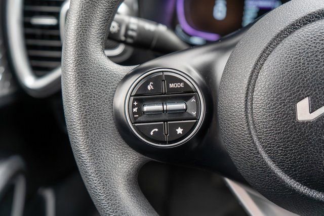 Used 2024 Kia Soul LX w/ Option Group 015 image 23