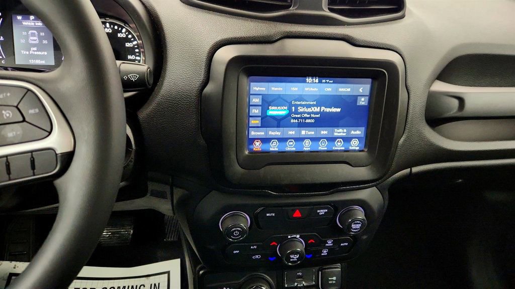 Used 2020 Jeep Renegade Latitude image 15