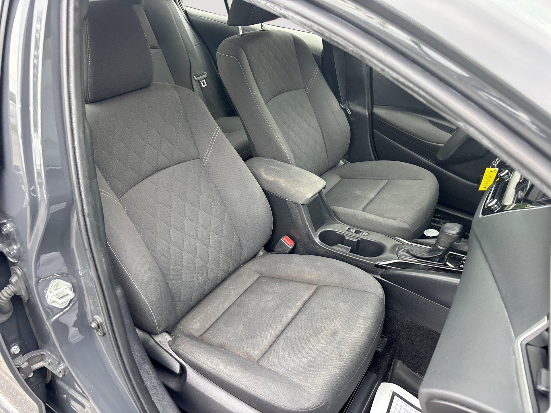 Used 2023 Toyota Corolla LE FWD image 27
