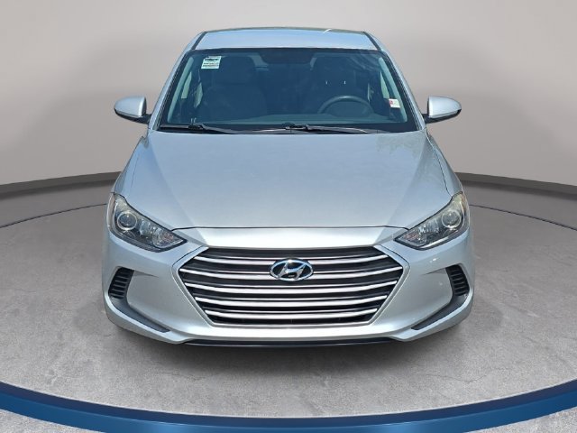 Used 2018 Hyundai Elantra SEL FWD image 2