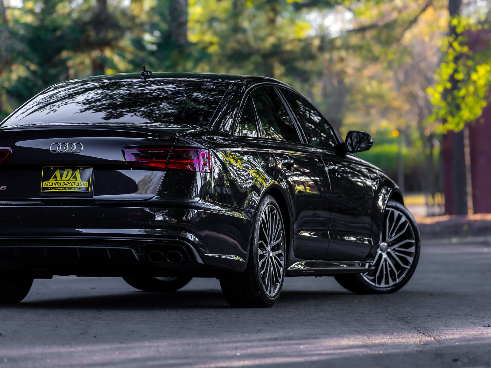 Used 2017 Audi S6 Premium Plus w/ S6 Sport Package image 29