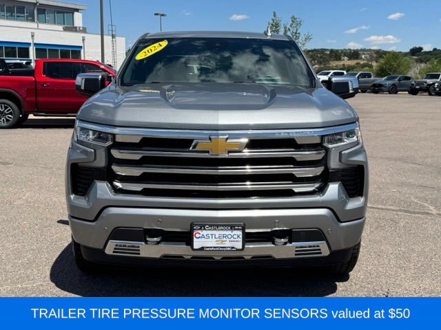 Used 2024 Chevrolet Silverado 1500 High Country w/ Technology Package AWD/4WD image 10