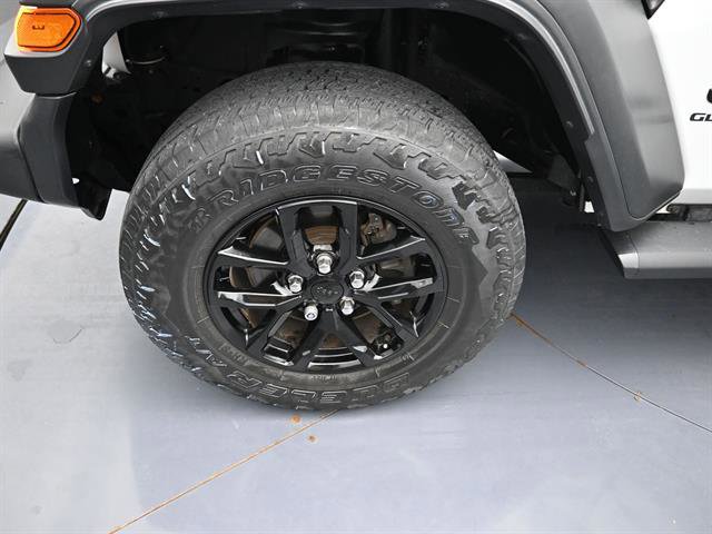 Used 2020 Jeep Gladiator Sport w/ Quick Order Package 24S image 17