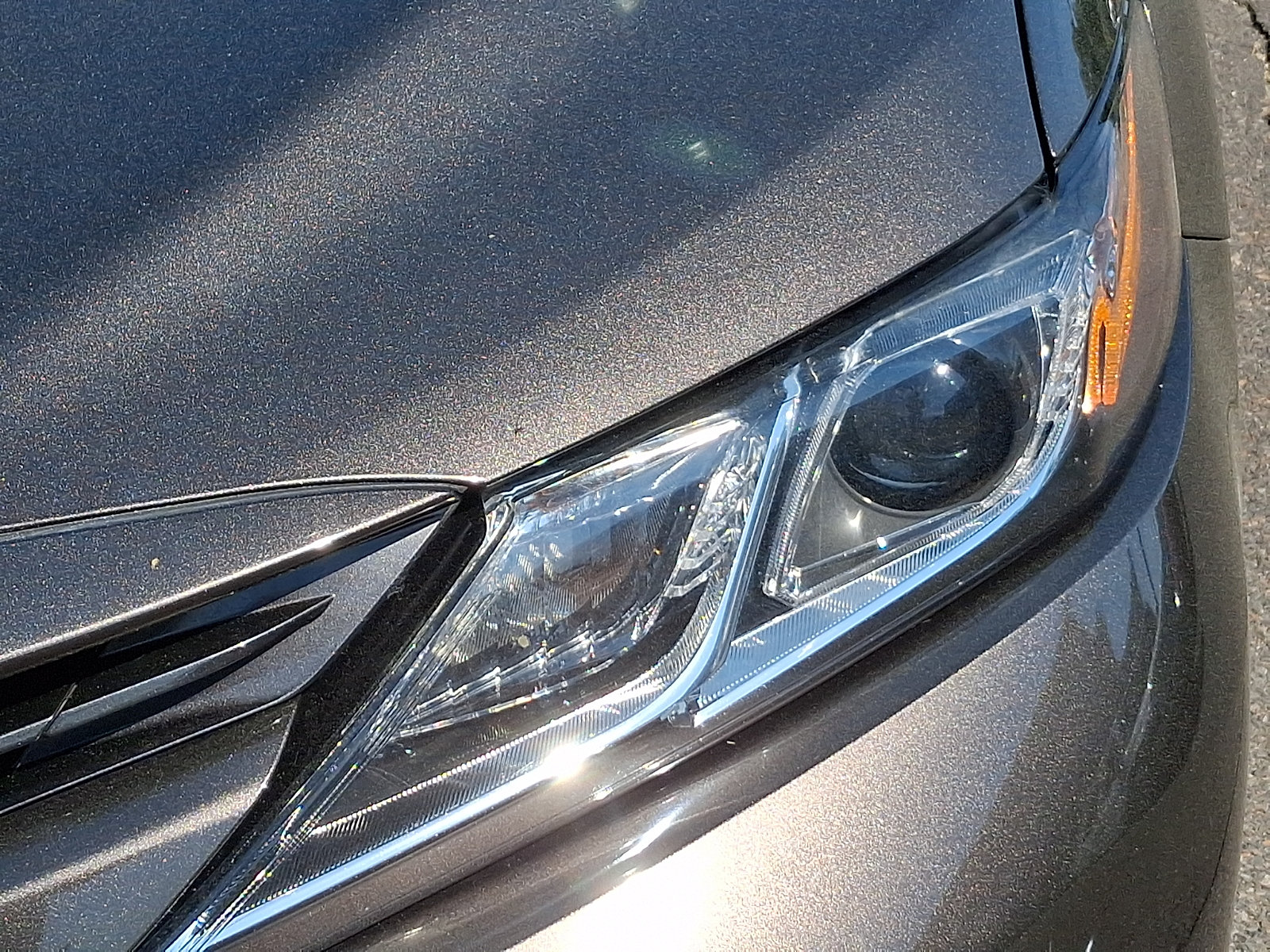 Used 2018 Toyota Camry LE w/ Convenience Package FWD image 9