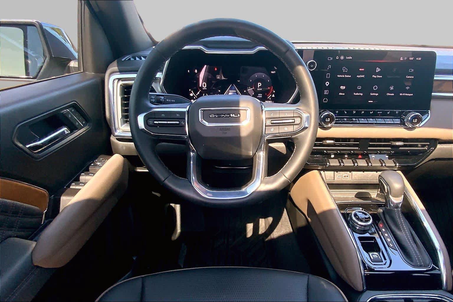 Certified 2025 GMC Canyon Denali AWD/4WD image 6
