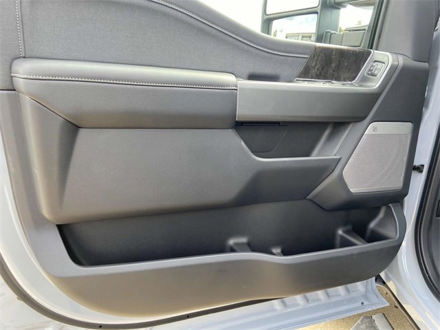 New 2026 Ford F350 Lariat image 12
