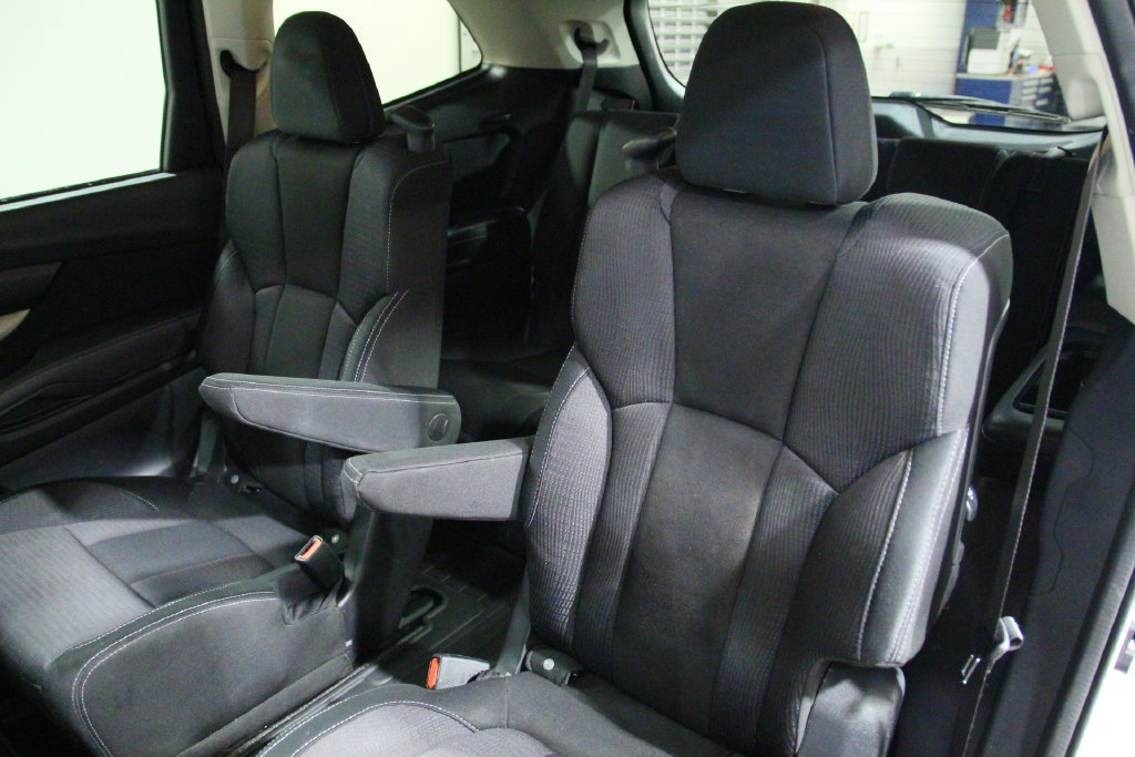 Used 2020 Subaru Ascent Premium w/ Convenience Package AWD/4WD image 28