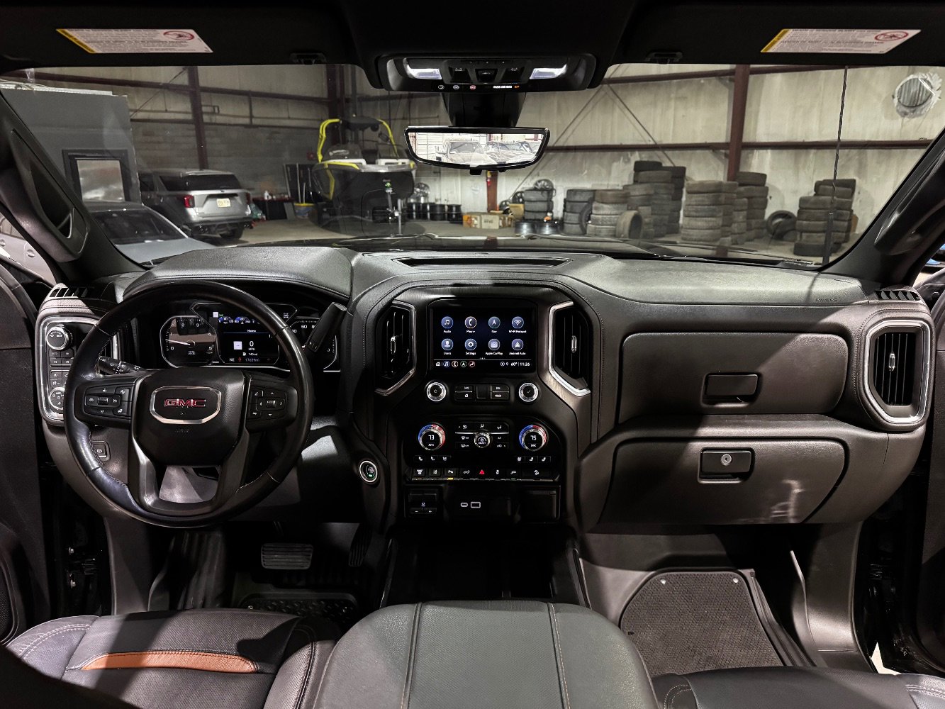 Used 2023 GMC Sierra 3500 AT4 w/ AT4 Premium Plus Package image 28