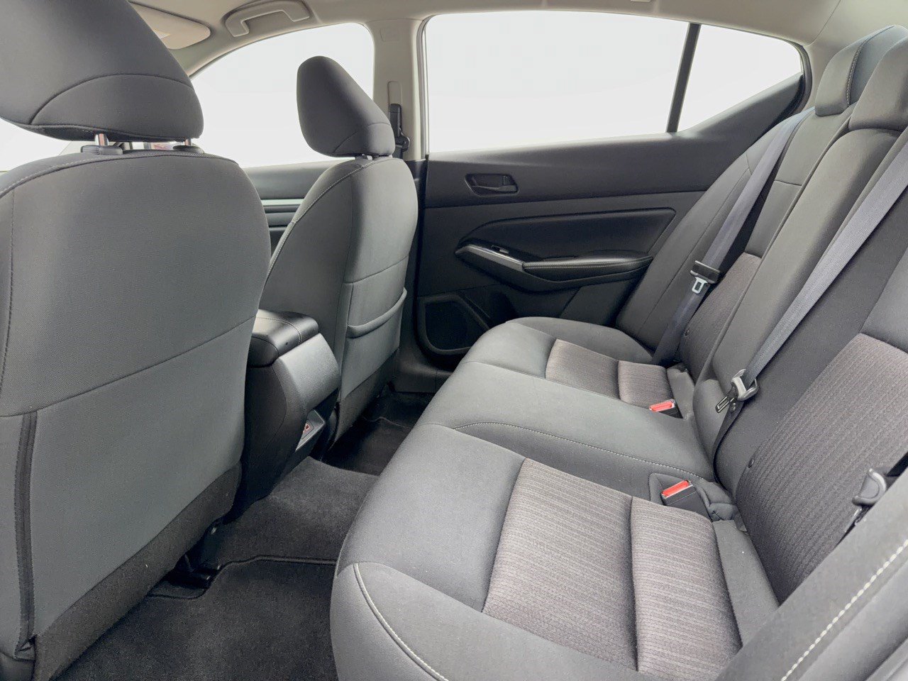 Used 2023 Nissan Altima 2.5 SV FWD image 25