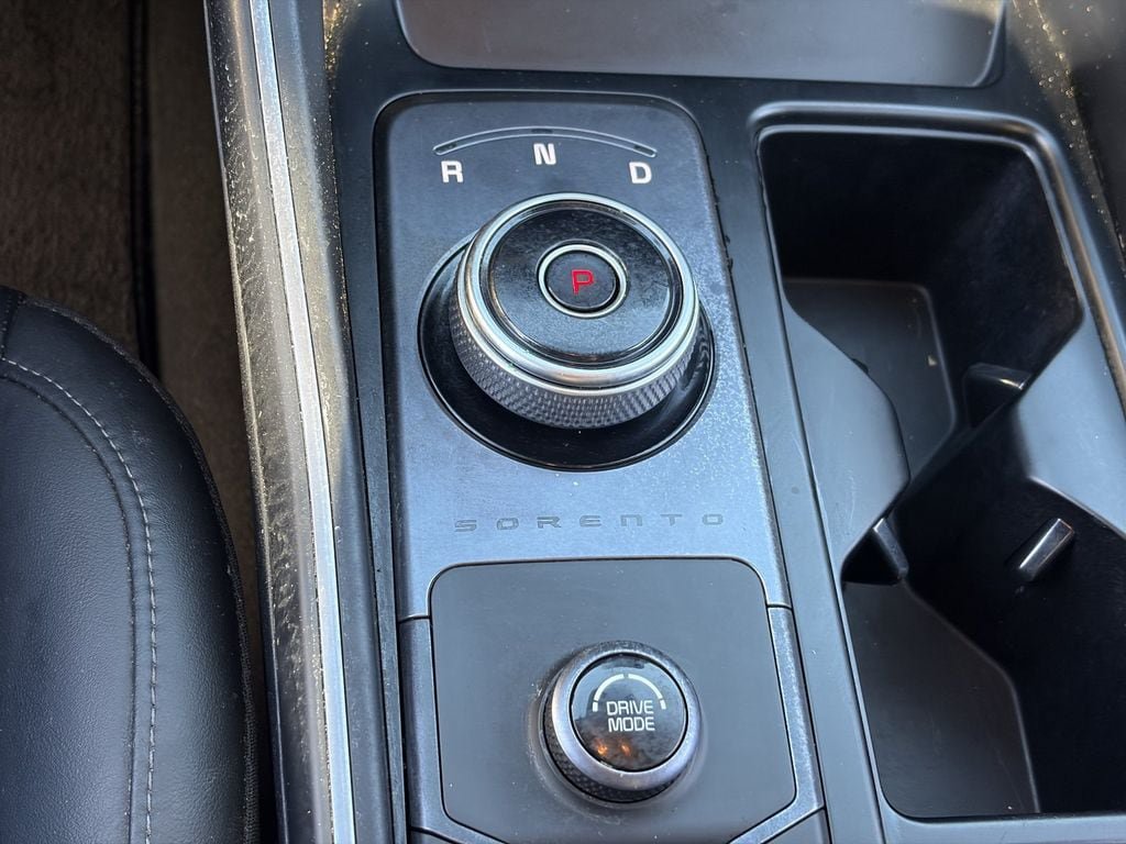 Used 2023 Kia Sorento EX FWD image 32