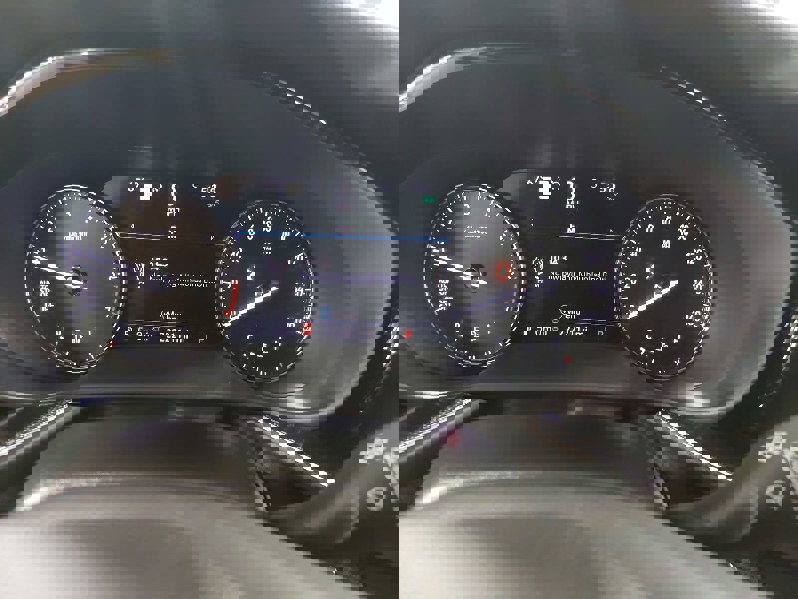 Used 2022 Buick Envision Essence w/ Technology Package II image 20