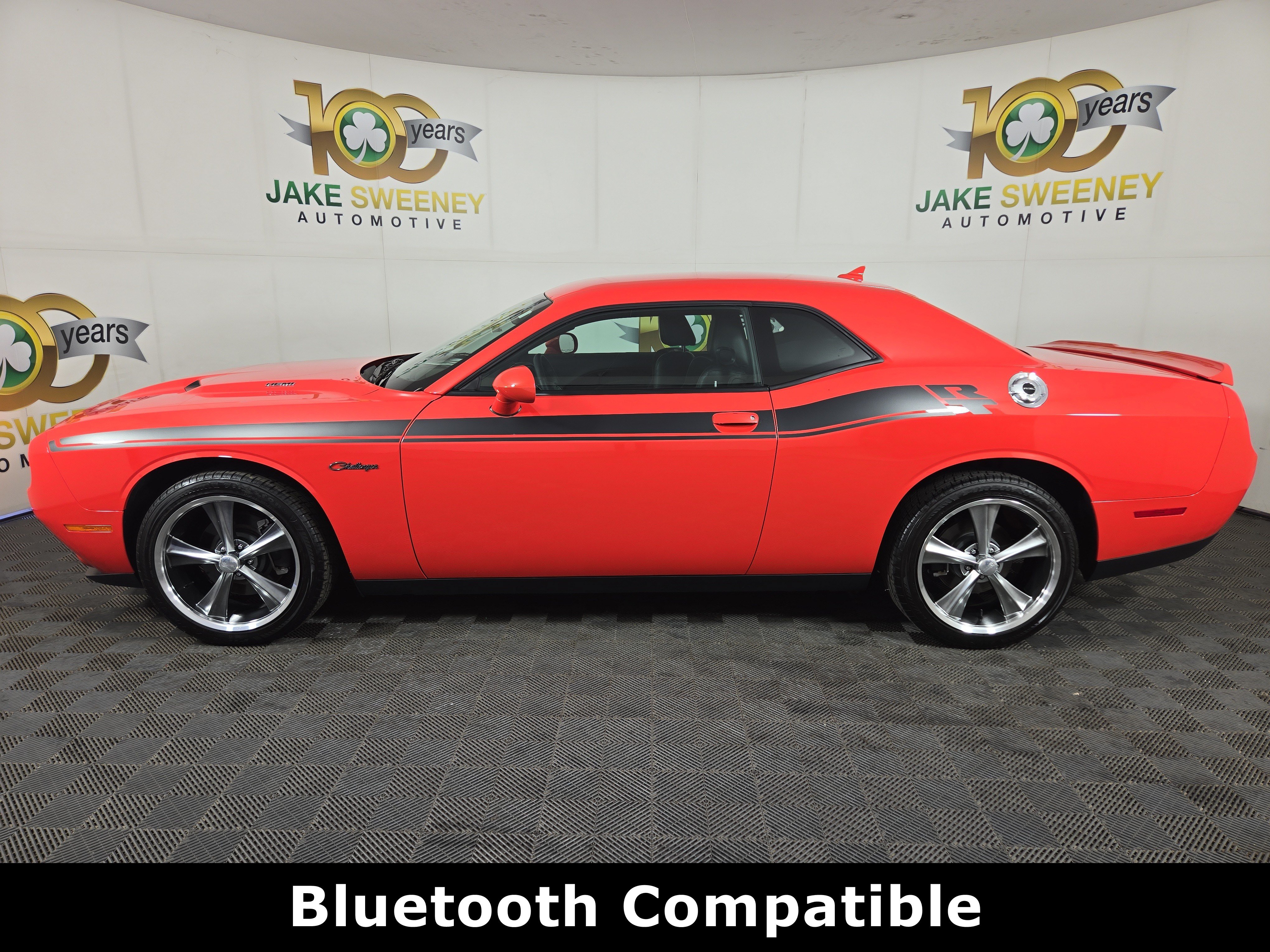 Used 2018 Dodge Challenger R/T Plus RWD image 6