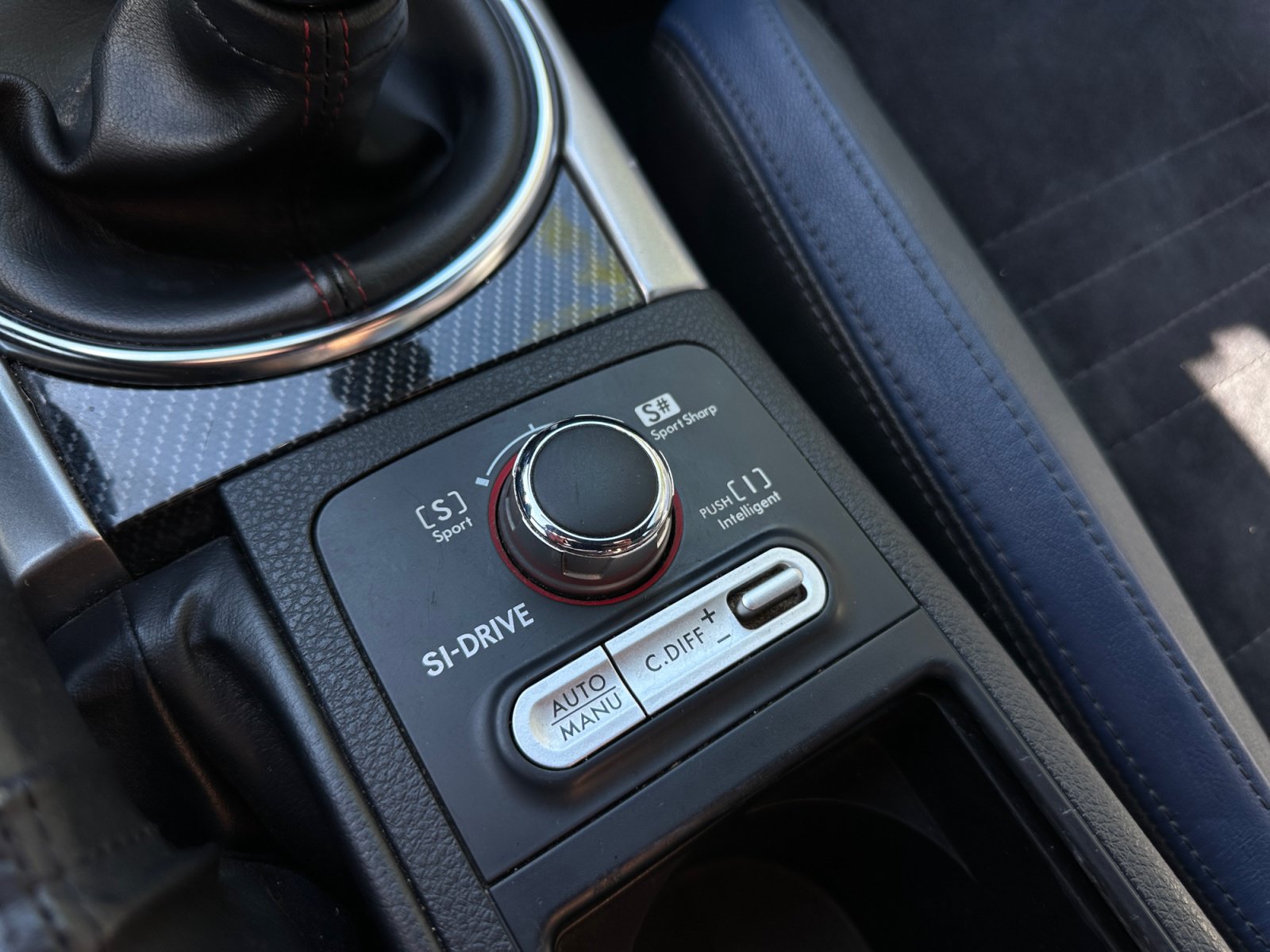 Used 2015 Subaru WRX STI Launch Edition AWD/4WD image 27