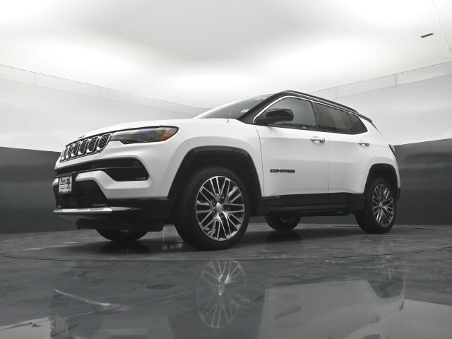 Used 2024 Jeep Compass Limited w/ Elite Group AWD/4WD image 20