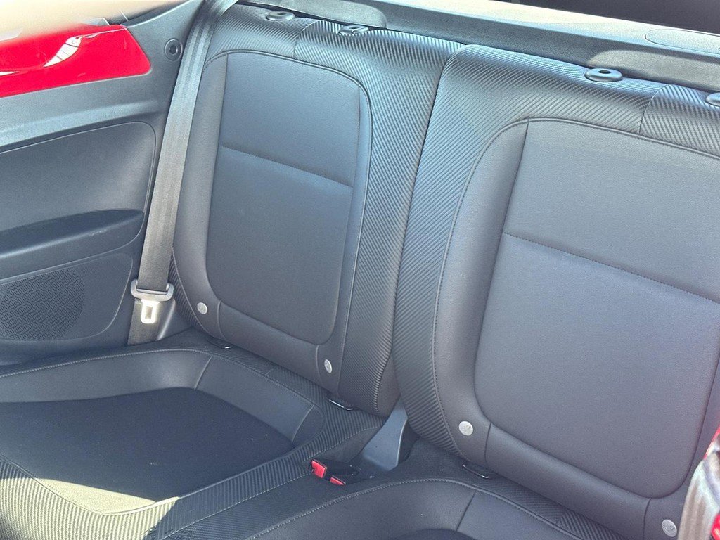 Used 2018 Volkswagen Beetle 2.0T SE image 10