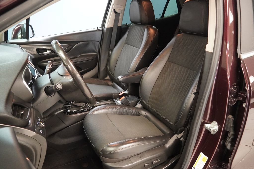 Used 2017 Buick Encore Preferred AWD/4WD image 3