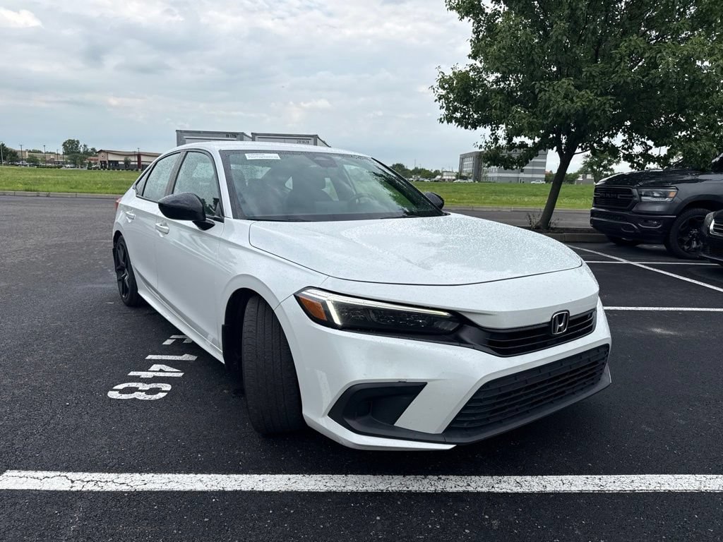 Used 2023 Honda Civic Sport image 11