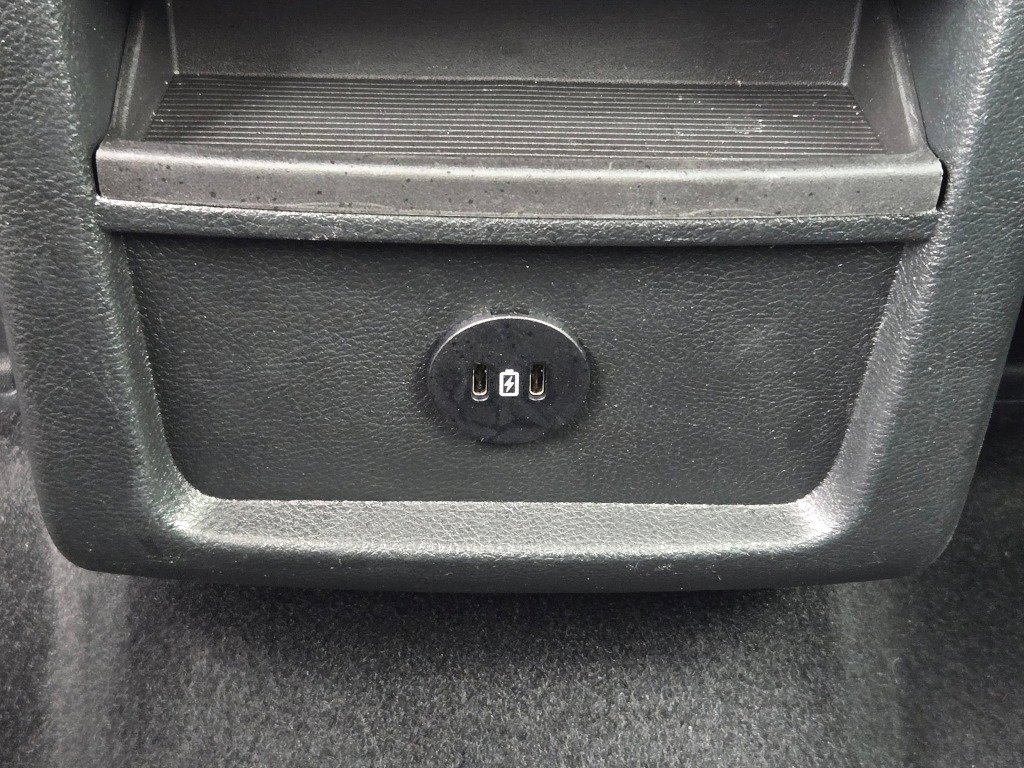 Used 2024 Ford Edge SEL image 17