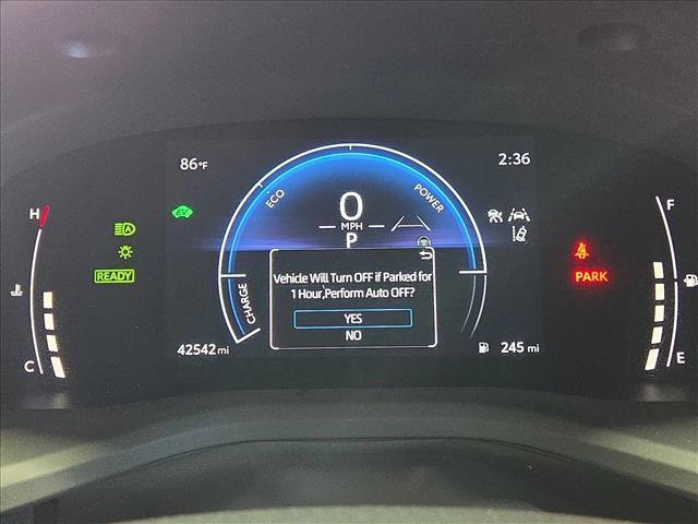 Used 2025 Toyota Camry SE FWD image 11