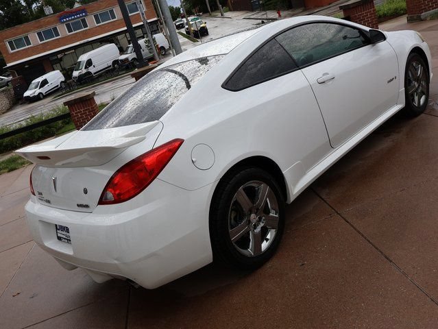 Used 2009 Pontiac G6 GXP w/ Sun And Sound Plus Package FWD image 7