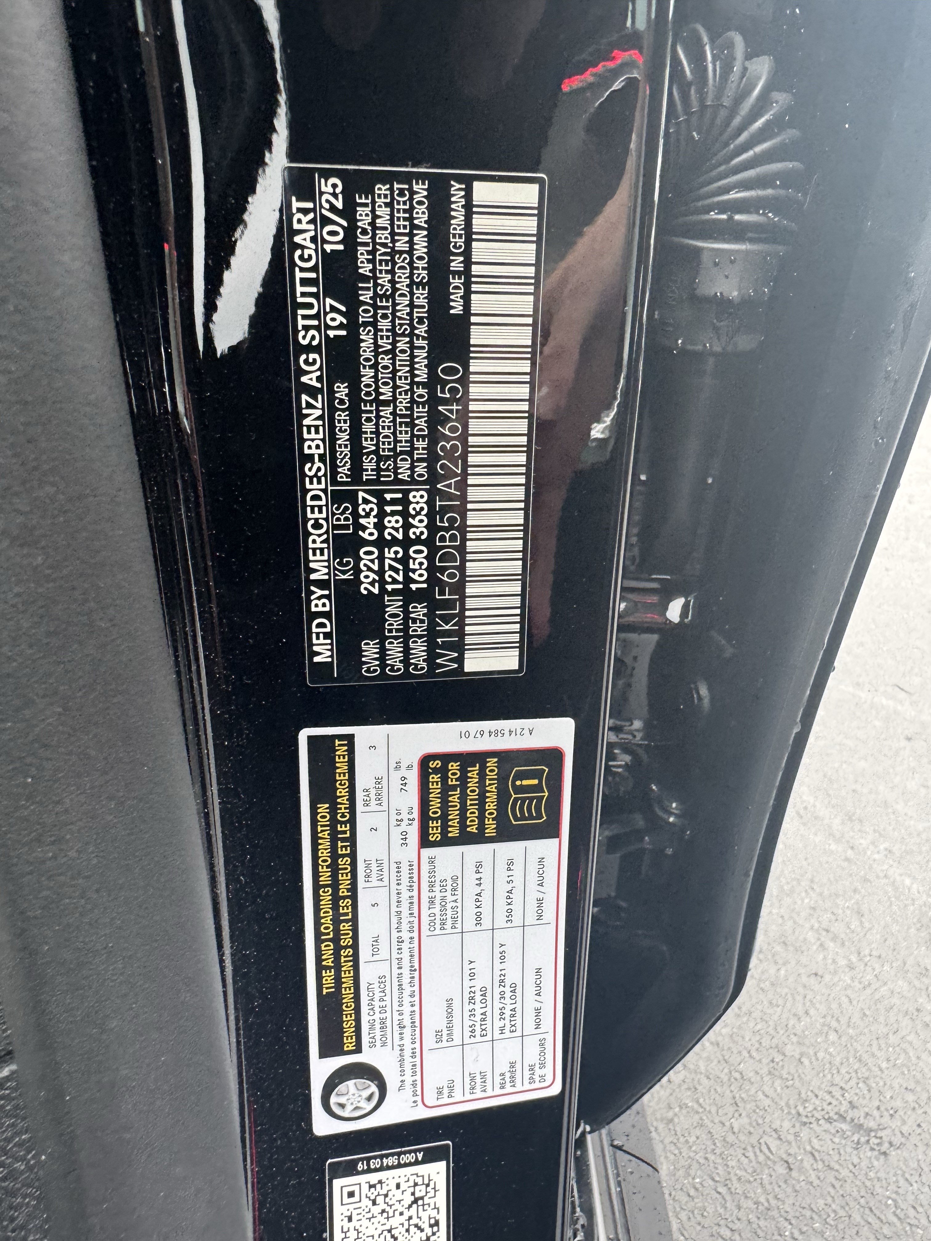 Certified 2026 Mercedes-Benz E 53 AMG e 4MATIC Sedan image 37