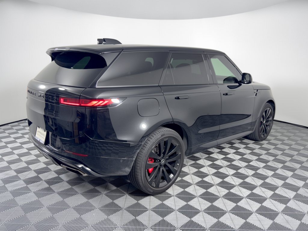 Used 2025 Land Rover Range Rover Sport Autobiography AWD/4WD image 9