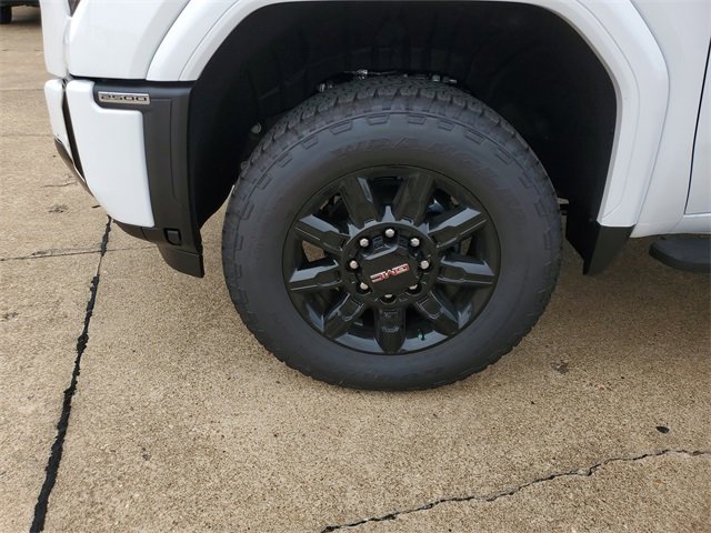 New 2026 GMC Sierra 2500 AT4 w/ AT4 Premium Plus Package image 4