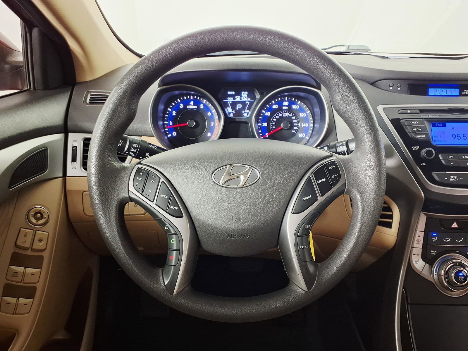Used 2013 Hyundai Elantra GLS w/ Preferred Pkg FWD image 15