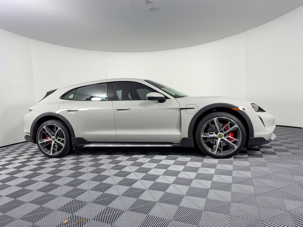 Certified 2023 Porsche Taycan 4S AWD/4WD image 8