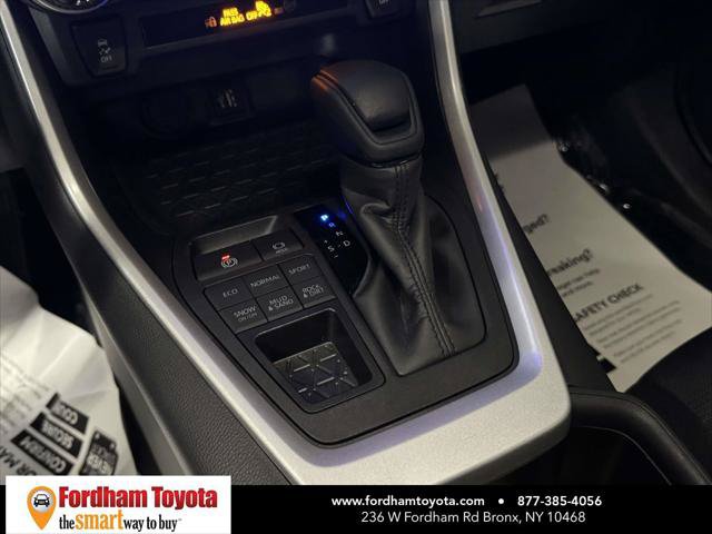 Certified 2025 Toyota RAV4 XLE AWD/4WD image 30