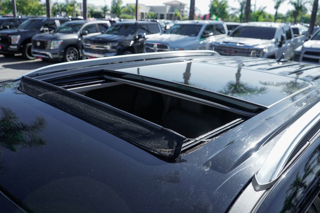 Used 2020 Ford Explorer Limited image 29