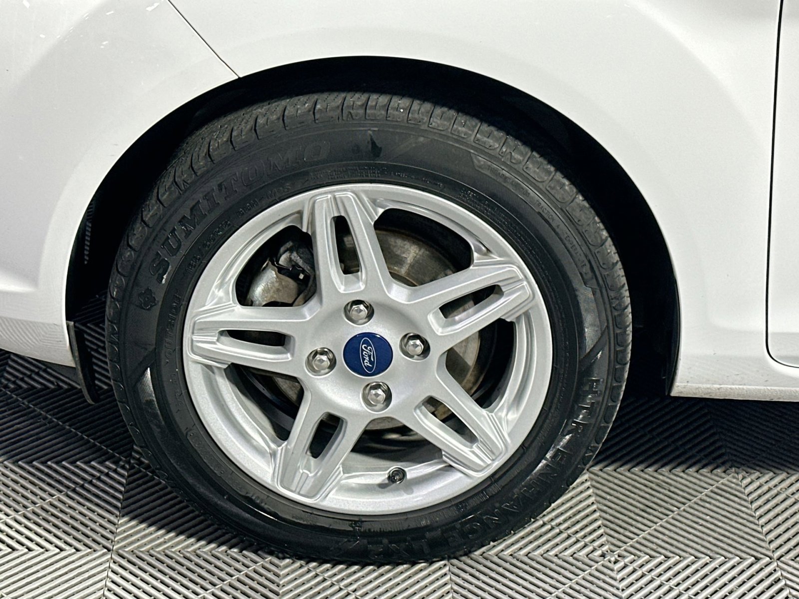 Used 2019 Ford Fiesta SE image 12