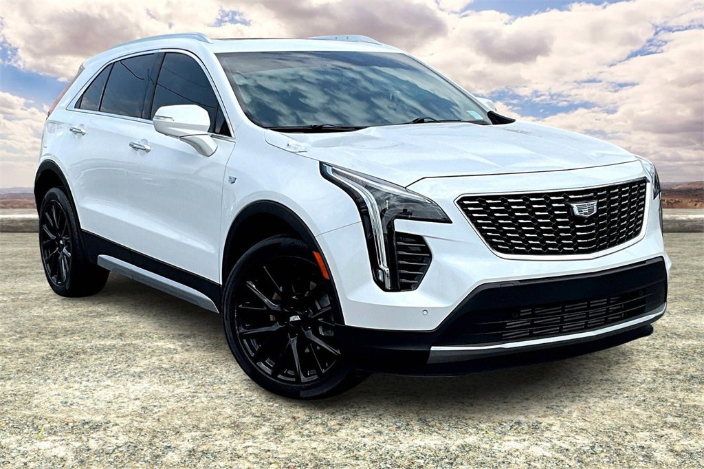 Certified 2023 Cadillac XT4 Premium Luxury w/ LPO, Onyx Lite Package