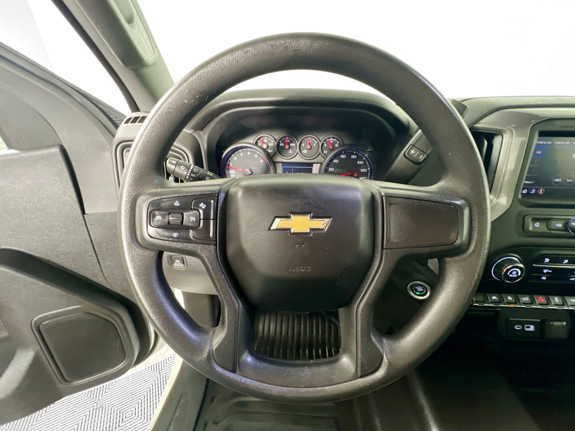 Used 2022 Chevrolet Silverado 1500 W/T RWD image 16