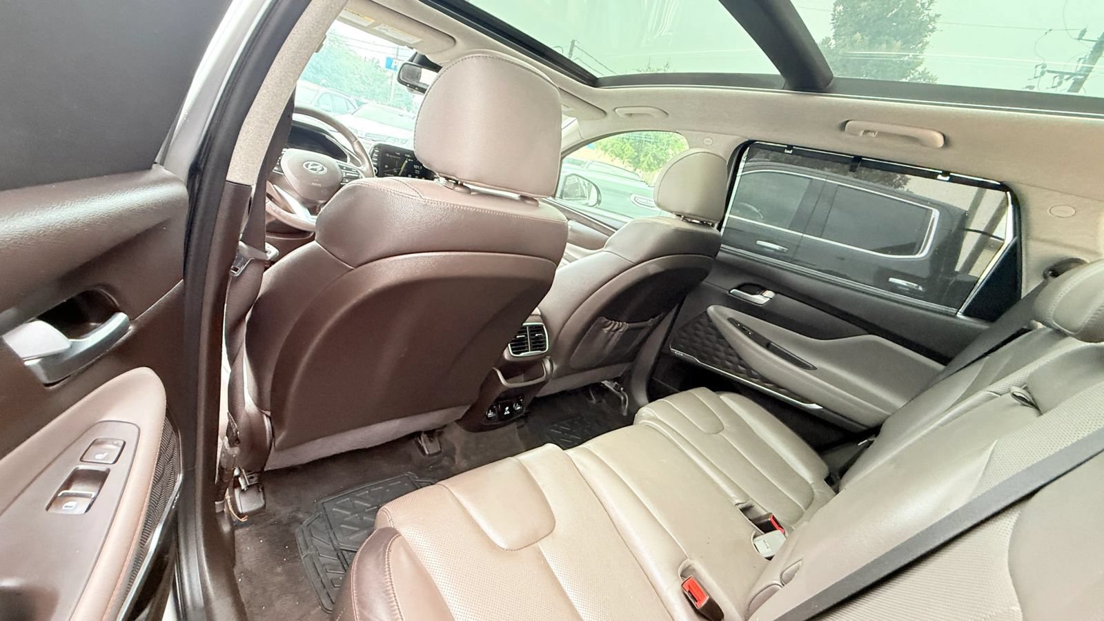 Used 2020 Hyundai Santa Fe Limited FWD image 13