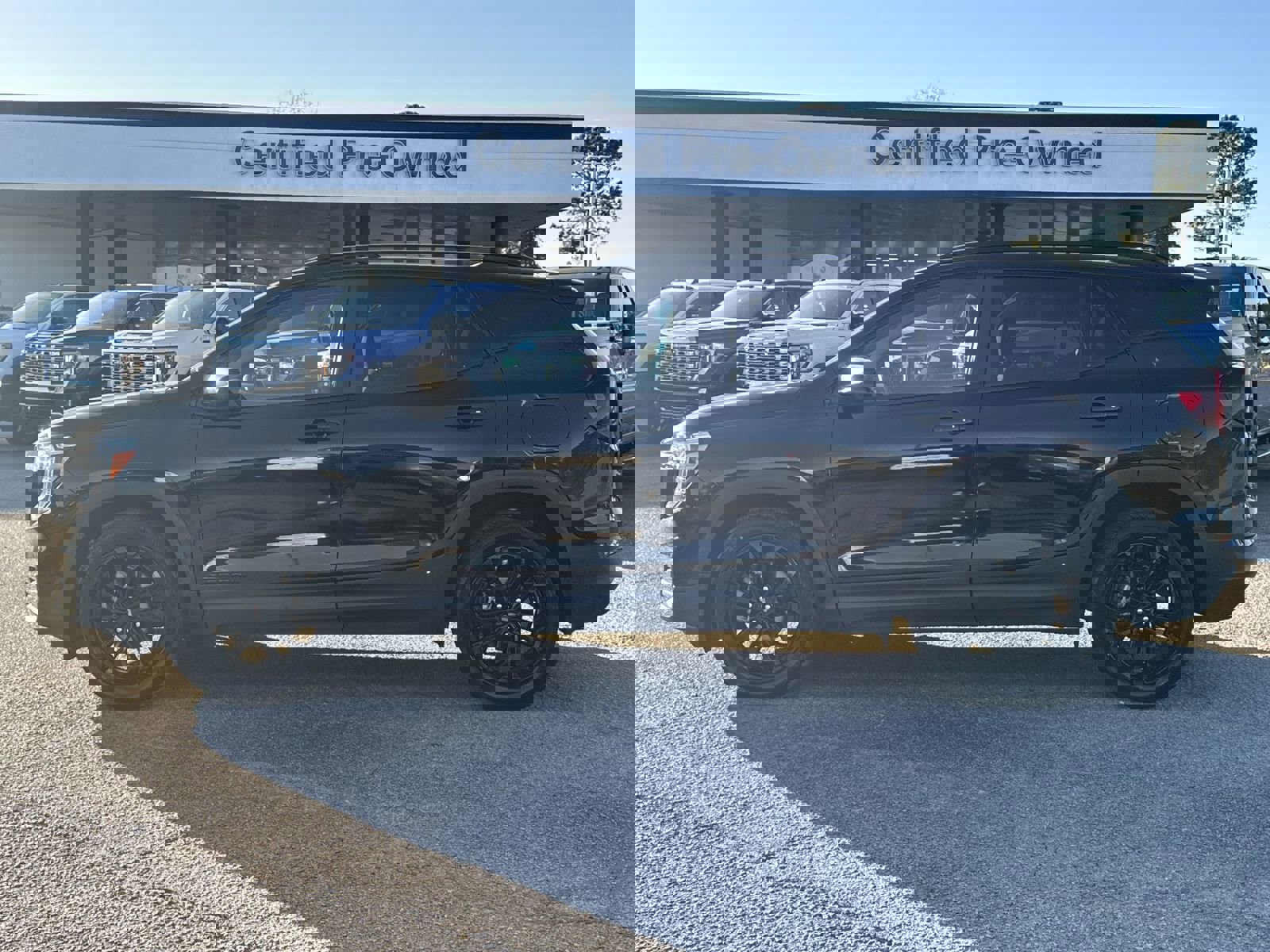 Used 2022 GMC Terrain SLE w/ Driver Convenience Package image 7