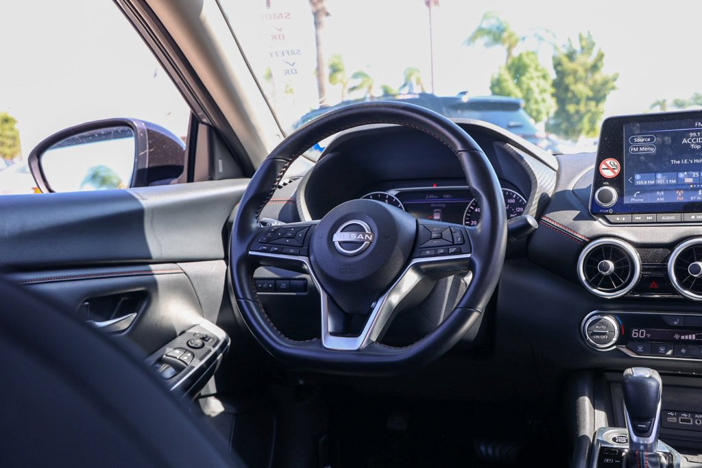 Used 2025 Nissan Sentra SR FWD image 23