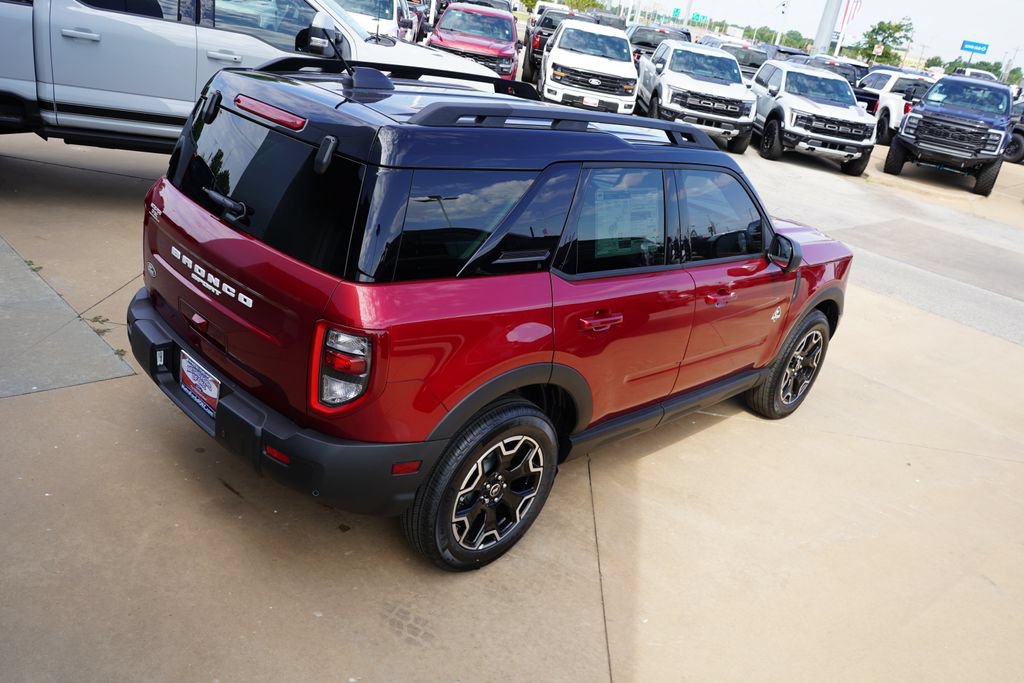 New 2026 Ford Bronco Sport Outer Banks w/ Outer Banks Tech Package+ AWD/4WD image 15
