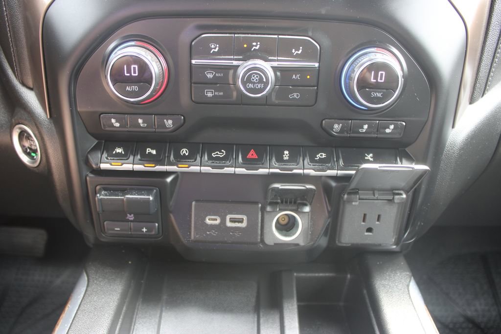 Used 2020 Chevrolet Silverado 1500 High Country w/ Trailer Camera Package AWD/4WD image 43