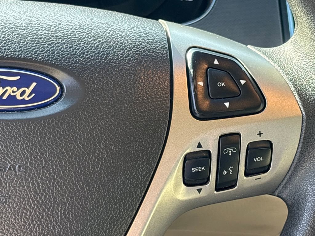 Certified 2017 Ford Taurus SE image 22