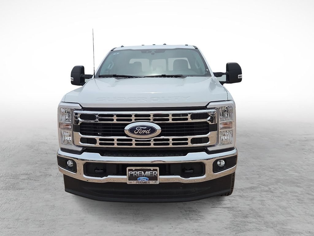 New 2026 Ford F350 XL w/ XL Chrome Package AWD/4WD image 3