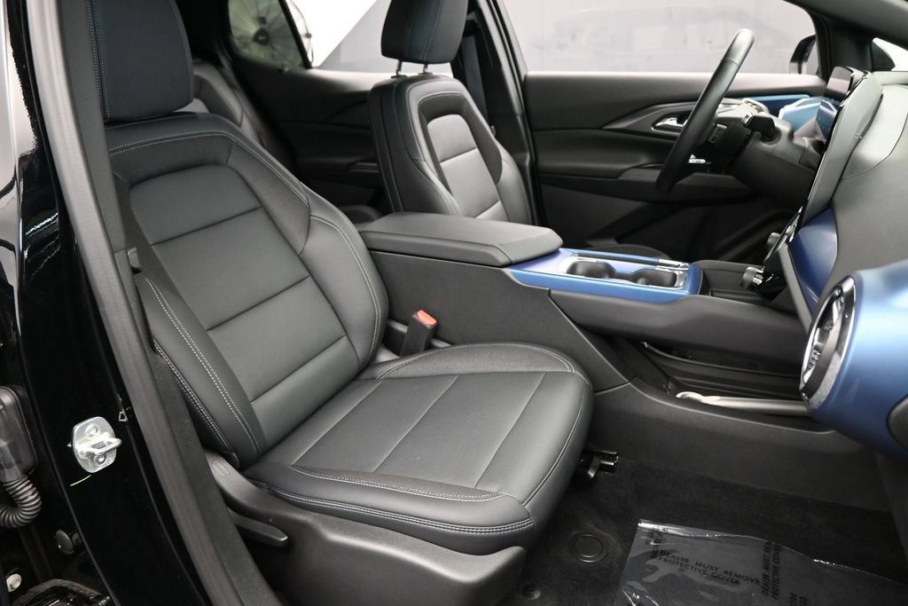 Used 2026 Chevrolet Equinox EV LT FWD image 51