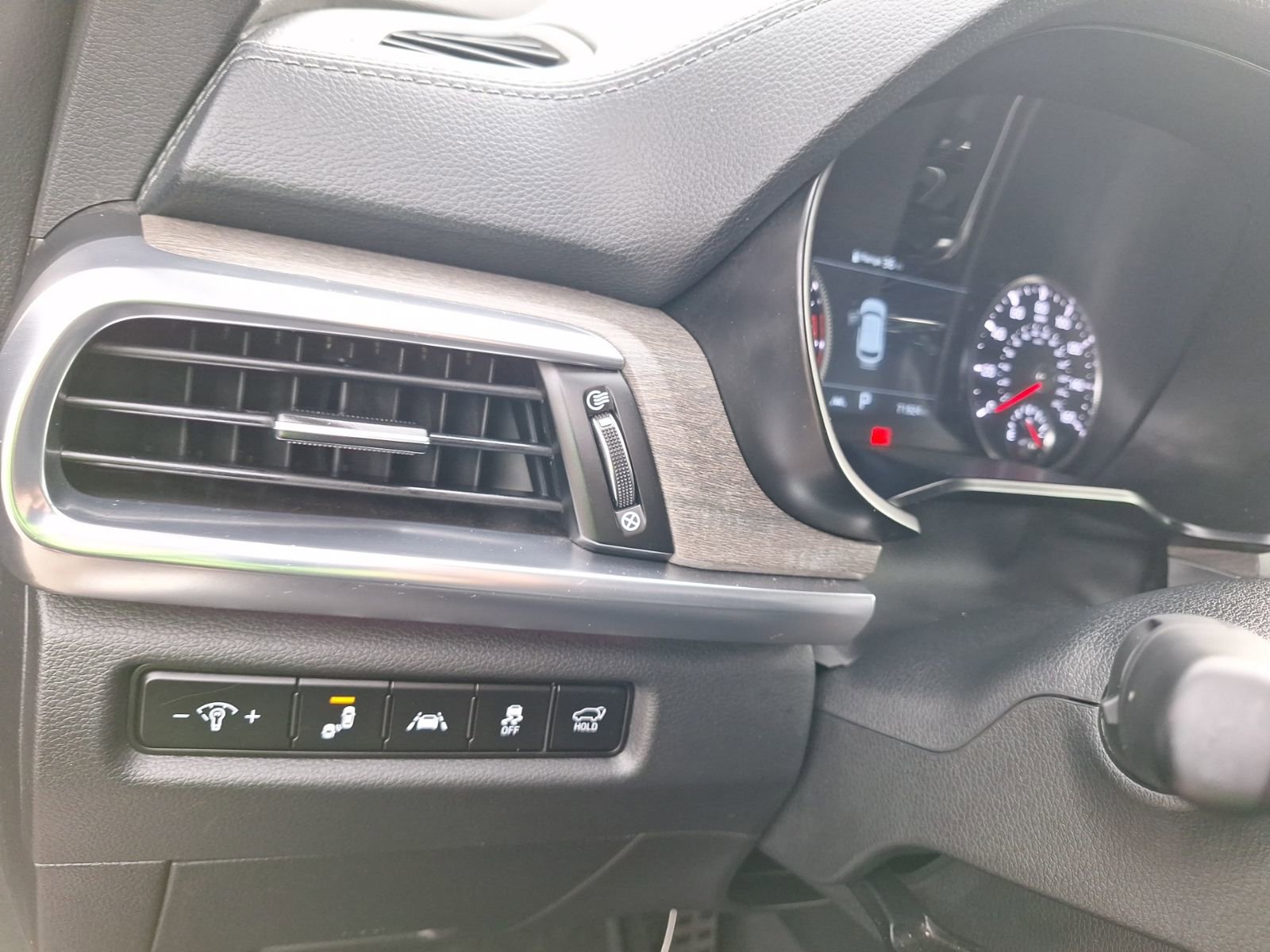 Used 2022 Kia Telluride SX w/ SX Prestige Package image 17