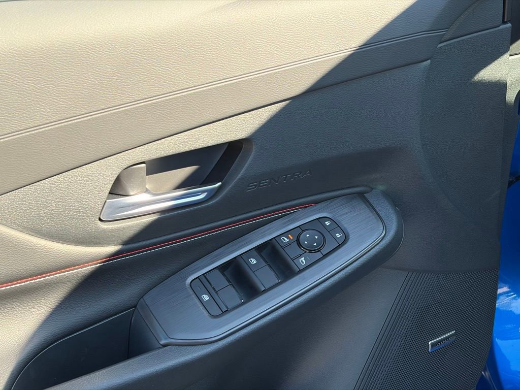 New 2026 Nissan Sentra SR w/ SR Premium Package FWD image 11